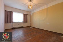 Schlafzimmer der 1.Wohnung *PROVISIONSFREI!* Freistehendes Mehrfamilienhaus in Toplage von Wilkau, mit zus�tzlichem Grundst�ck